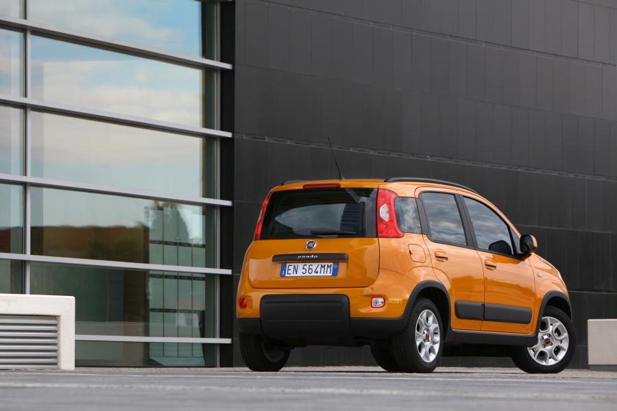  Fiat Panda Trekking 2012 года  (фото 33 из 50)